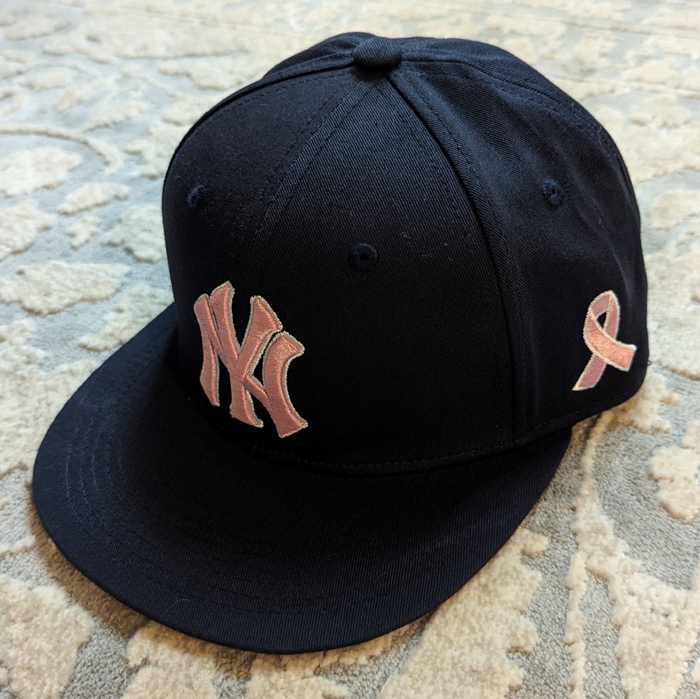 Yankees breast cancer awareness hat